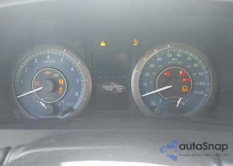 2018 Toyota Sienna Xle 7 Passenger z USA, uszkodzony, nr VIN 5TDDZ3DC0JS191415